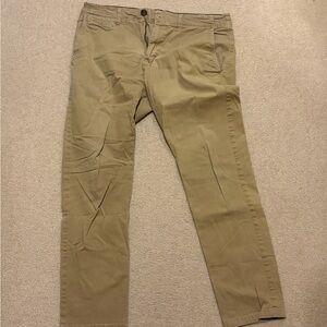 American Eagle Men's Khaki Pants 34x32 Slim Fit